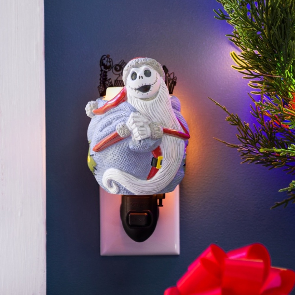 Scentsy jack skellington Santa wall plug new in box
